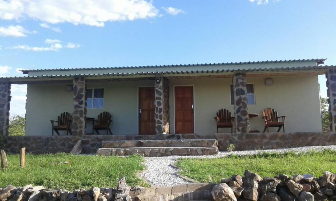 Villa Mondjila Safari Camp Okaukuejo Exterior foto