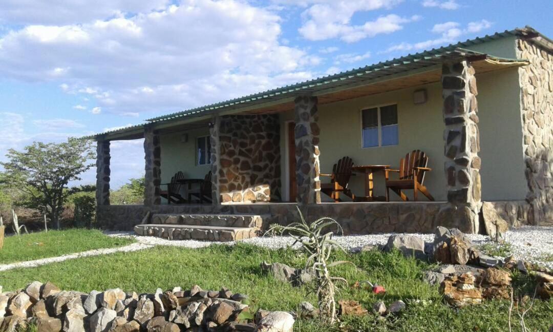 Villa Mondjila Safari Camp Okaukuejo Exterior foto